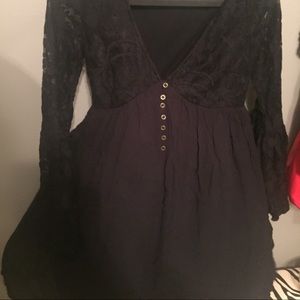 Xhileration black baby doll v-neck dress.